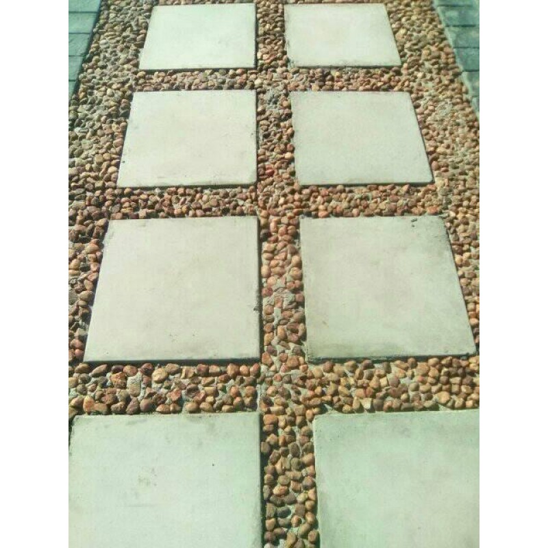 400x400x50mm SMOOTH stepping stone mould